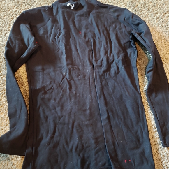 Under Armor - Picture 4 of 4